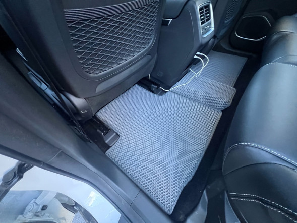 ЕВА коврики для Geely Atlas Pro (2021-2025) / ПЕРЕДНИЙ ПРИВОД / комплект в салон, 4 шт